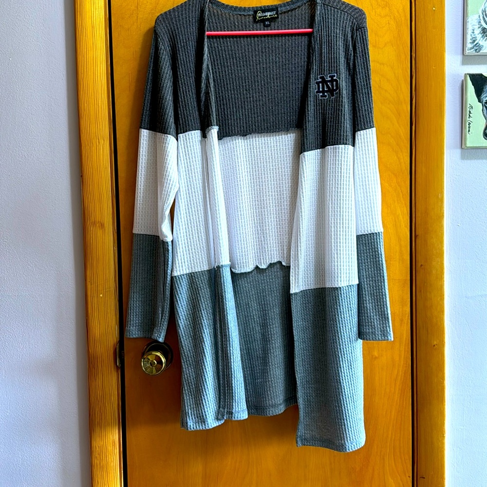 Women’s Notre Dame cardigan in 3 tone gray and white size XL